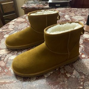 UGG Koolaburra Boots